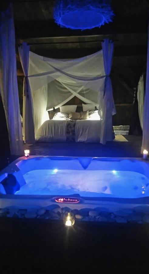 Les Landines Bed & Breakfast Origne  Dış mekan fotoğraf